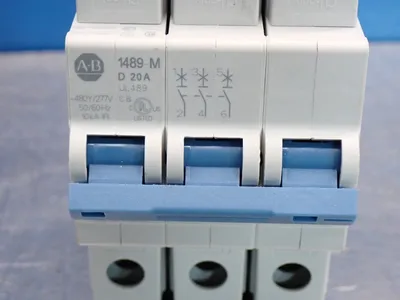 NEW ALLEN BRADLEY 1489M3D200