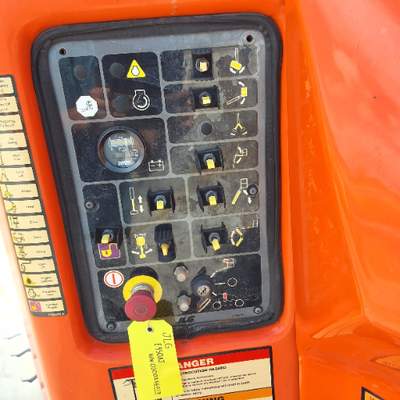 USED 2012 JLG E450AJ