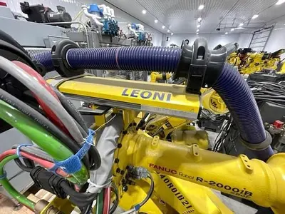 Used 2016 FANUC R-2000IB/250F 6 AXIS ROBOT WITH FANUC R30IB CONTROLLER Robots | Harbor Machinery Inc. #1283359
