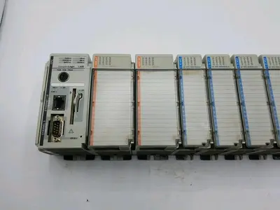 USED ALLEN-BRADLEY 1769-L32E