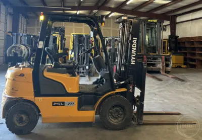 Used 2020 HYUNDAI 25L-7A Liquid Propane Forklifts Texas US | Forklift Exchange #1274818