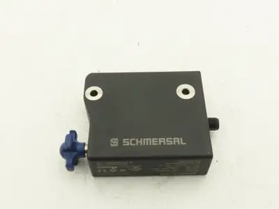Schmersal AZM300Z-ST-1P2P Solenoid Interlock Safety Switch RFID 24VDC 103001435