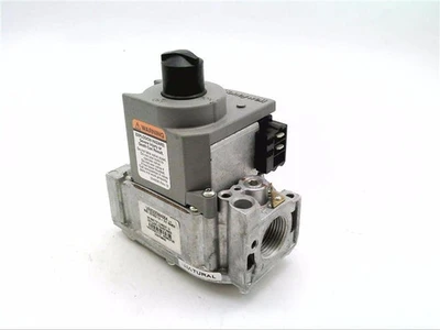 Honeywell VR8305M4884 Gas Valve [New]