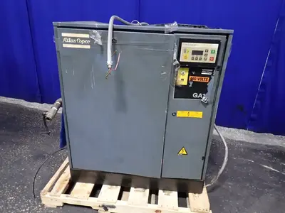 USED 1998 ATLAS COPCO GA11