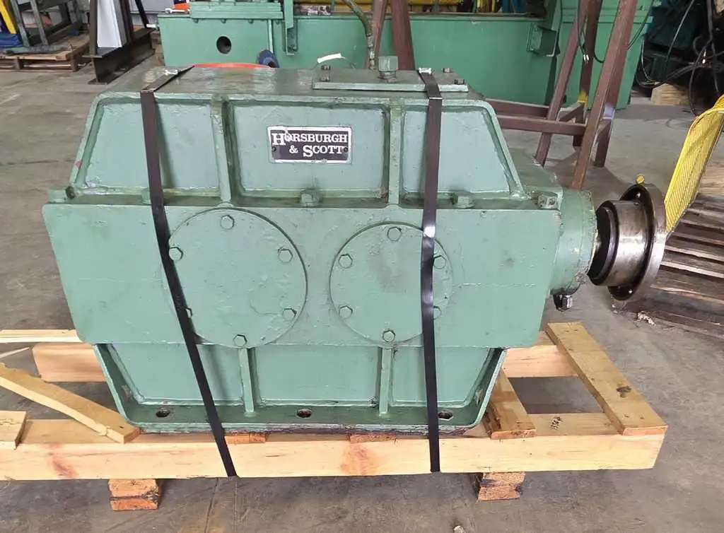 Reducer, Horsburgh & Scott, 100 HP