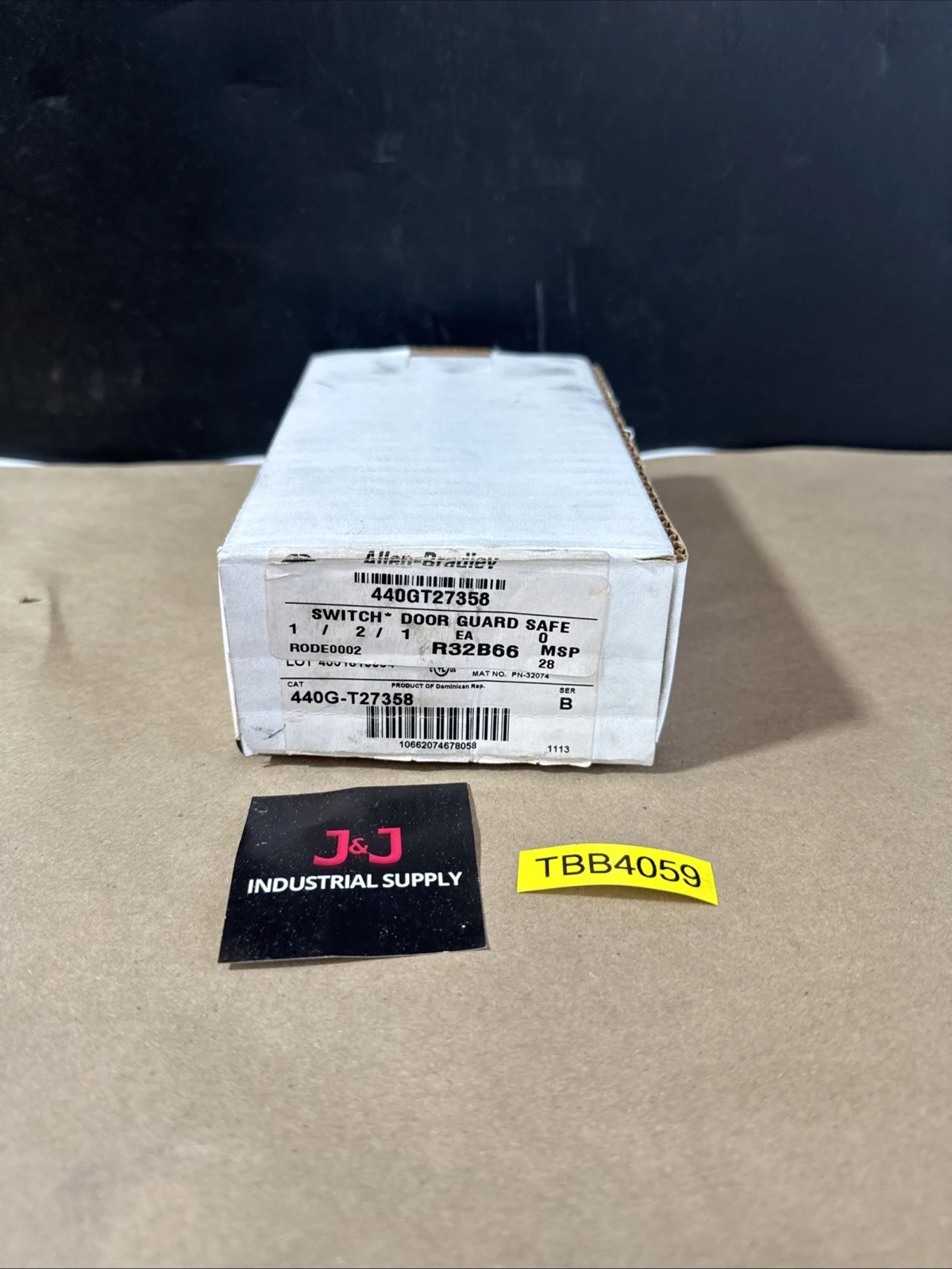 New Allen Bradley 440G-T27358 Ser. B Safety Switch Warranty 🇺🇸