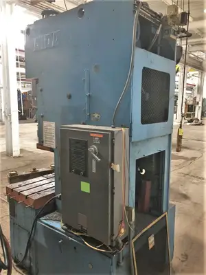 USED 1982 AIDA PRESSES AIDA C1-8(2) PRESS