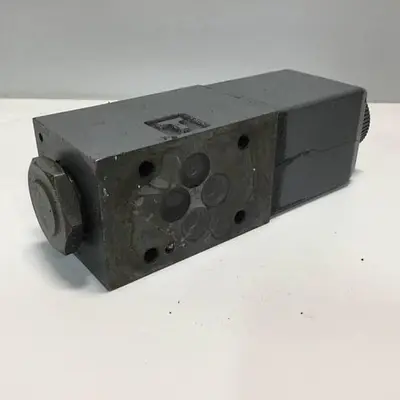 USED VICKERS DG4V322AMUHL760