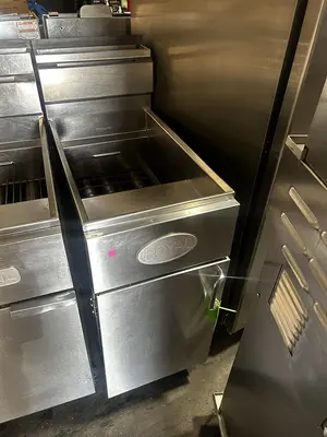 Used ROYAL _UNKNOWN_ Cookers / Coolers / Fryers Missouri US | BAM Discount Restaurant Equipment #1334594