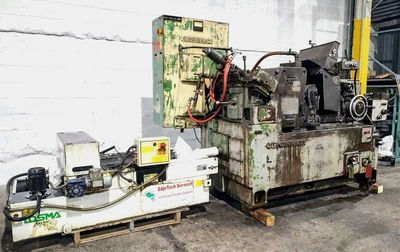 CINCINNATI 220-8 3" CENTERLESS GRINDER