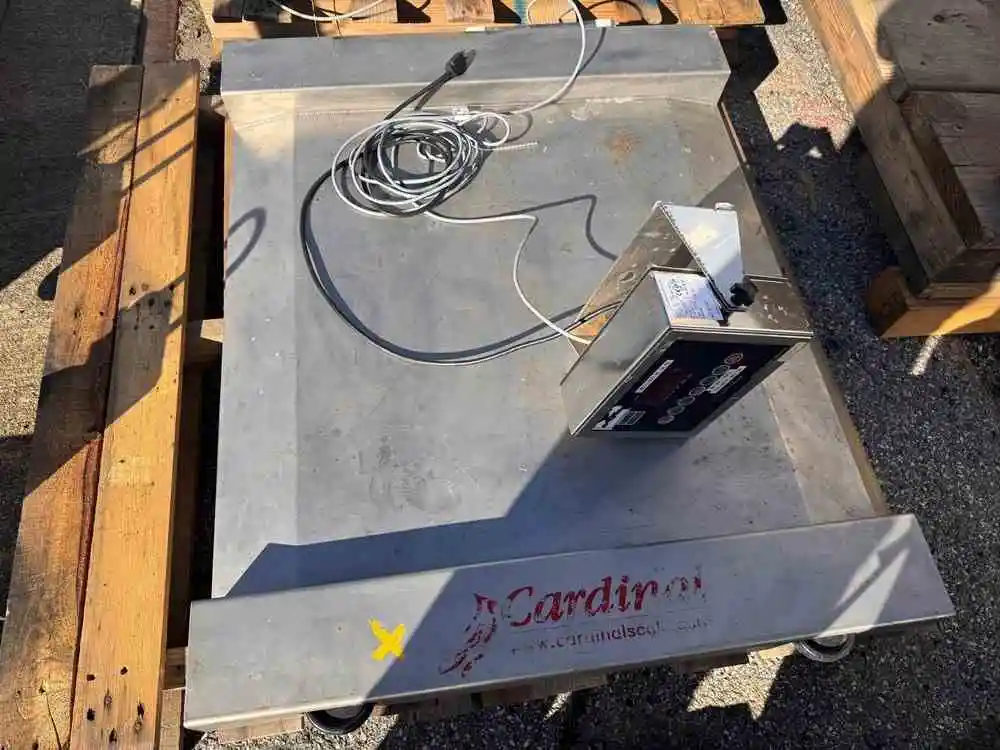 USED CARDINAL DETECTO 205