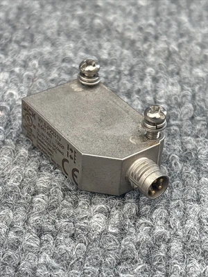 Used SICK WL8G-P2231 Photoelectric Sensors California US | Davliegogo LLC #1707617