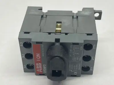 OT25F3 | ABB  Disconnect Switch 3-Pole 30A 600V - Used