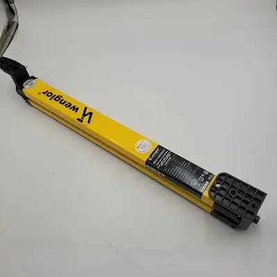 USED WENGLOR WENGLOR SG2-14IE030C1 SAFETY LIGHT CURTAIN RECEIVER