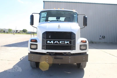 New | in-Stock 2027 MACK MD7 Septic/Sewer/Vacuum Trucks Texas US | Roll Off Truck World #1491896