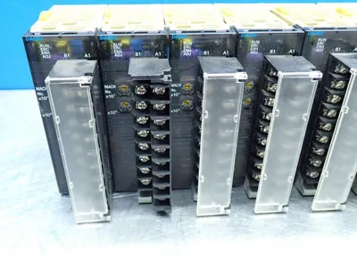 USED OMRON CJ1WDA08V