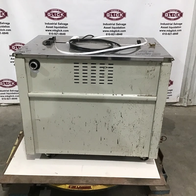 Uline H-959 Semi-Automatic Poly Strapping Machine