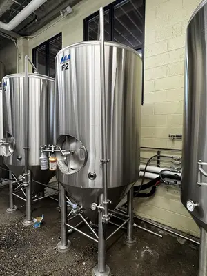 USED AAA METAL FAB 10 FV