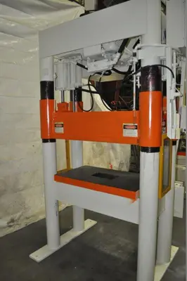 USED 1996 BECKWOOD 31144