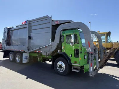 Used 2020 PETERBILT 520 HEIL FRONT LOAD GARBAGE Garbage trucks Minnesota US | Carco Truck & Equipment #1514119