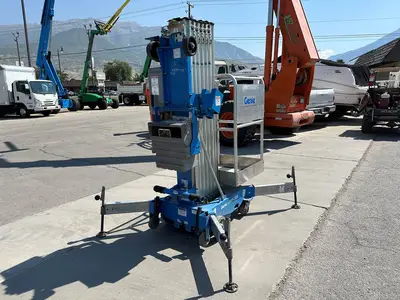 USED 2020 GENIE AWP-30S