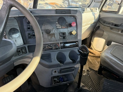 Used 2006 FREIGHTLINER COLUMBIA CLASSIC Conventional trucks Ohio US | Miedema Asset Management Group #1693505