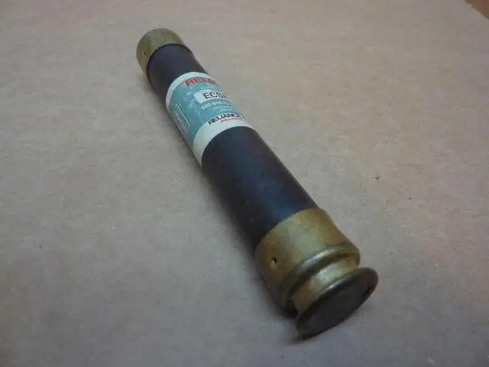 Used RELIANCE ELECTRIC ECSR-15A Fuses Michigan US | Ideal Machinery #595626