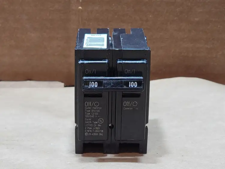 Used CUTLER-HAMMER BR2100 Switchgears British Columbia CA | Lenmark #835674