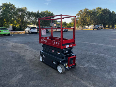 USED 2019 Skyjack SJ3219