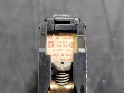 USED SQUARE D QO115