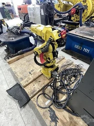Used 2003 FANUC FANUC M6IB/6S Robots Michigan US | RAB Industries, Inc. #184204