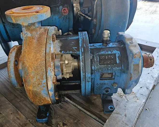 USED 1987 GOULDS 3196