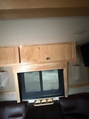 Used 2021 INTERNATIONAL SHOWHAULER CUSTOM 4X4 Campers, Caravans, Motorhomes Michigan US | Miedema Asset Management Group #1580270