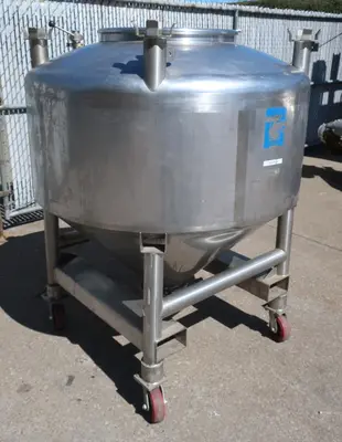 SPC9003  Tank 200 gallon vertical tank, Stainless Steel, conical on casters