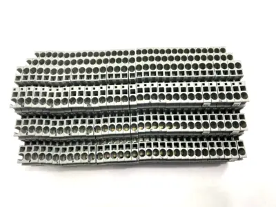 USED PHOENIX CONTACT MULTI-LEVEL TERMINAL BLOCK ST 2,5-3L LOT OF 32