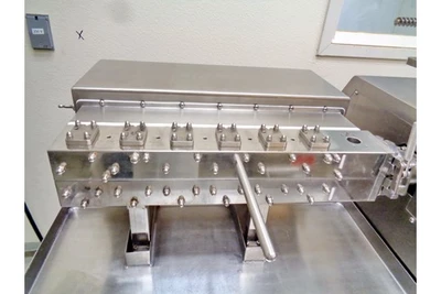 2014 STEER OMICRON 12P Wytłaczarki/Ekstrudery - dwuślimakowe współbieżne | Perry Equipment (18)