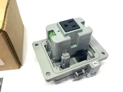 New | in-Stock Grace Technologies GracePort Ethernet Panel Interface Connector Electrical Fittings Michigan US | Maverick Industrial Sales #1391365