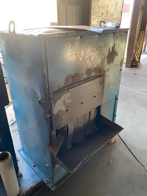 USED CUMBERLAND 37H