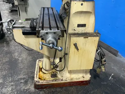 Used FALCON CHEVALIER MACHINERY INC. FM3VS Vertical Mills Ohio US | HGR 24 #1334579
