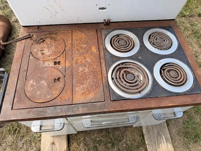 Used MONARCH ELECTRIC WOOD / ELECTRIC RANGE LNCE119P Electric Cooking Equipment Michigan US | Miedema Asset Management Group #1419797
