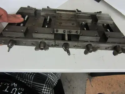 1841-700 ORNAMENTAL AND ENGINE TURNING VISE-WATCHMAKER AND JEWELER