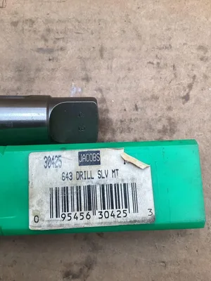 Jacobs 643 Drill Sleeve; 30425; 643 4MT X 3MT