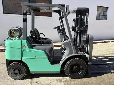 USED 2018 MITSUBISHI FG25N
