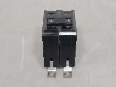 Used EATON CUTLER-HAMMER BAB2015 Switchgears British Columbia CA | Lenmark #240810