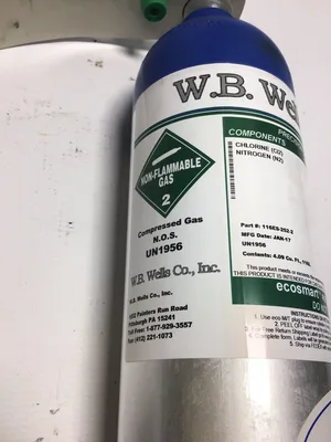 W.B. Wells Co. Inc. 116ES-252-2 116-Liter Refillable Calibration Gas Cylinder