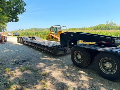 Used 2017 _UNKNOWN_ _UNKNOWN_ Lowboy Trailers Ohio US | Myron Bowling Auctioneers Inc #1504223