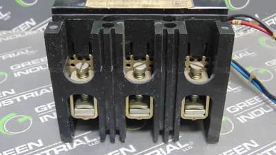 Westinghouse 204P042H01B Circuit Breaker with 4979D06G03 Trip Unit Used