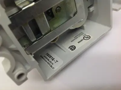 160516-T | Circuit Breaker Assembly  On Trip Off - Used