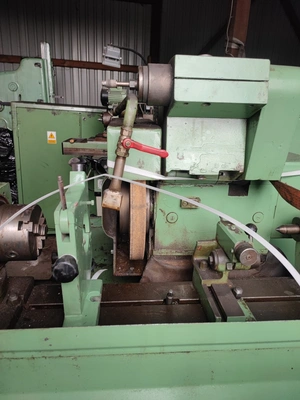 TOS Universal Cylindrical Grinder