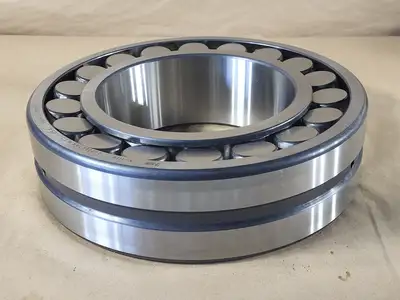 Spherical Roller Bearing 180mm ID x 320mm OD x 86 mm W, 22236E1AKMC3